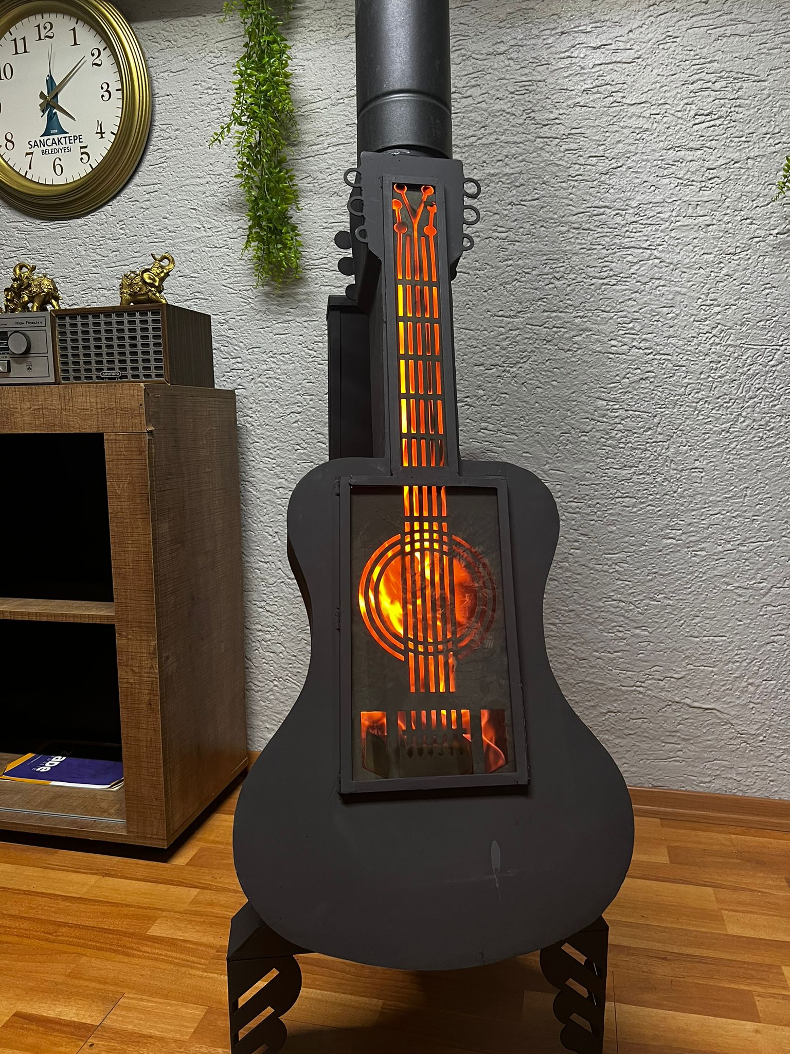 Gitar Tipi Pelet Sobası