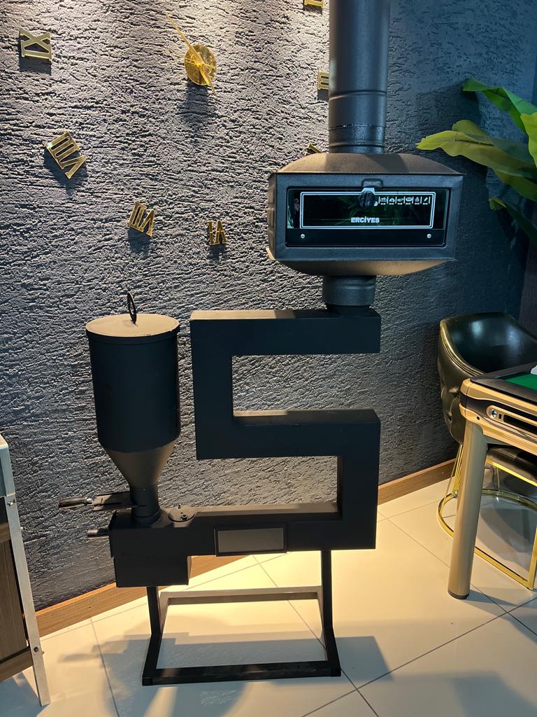 Z Tipi Kuzineli Fırınlı Pelet Sobası